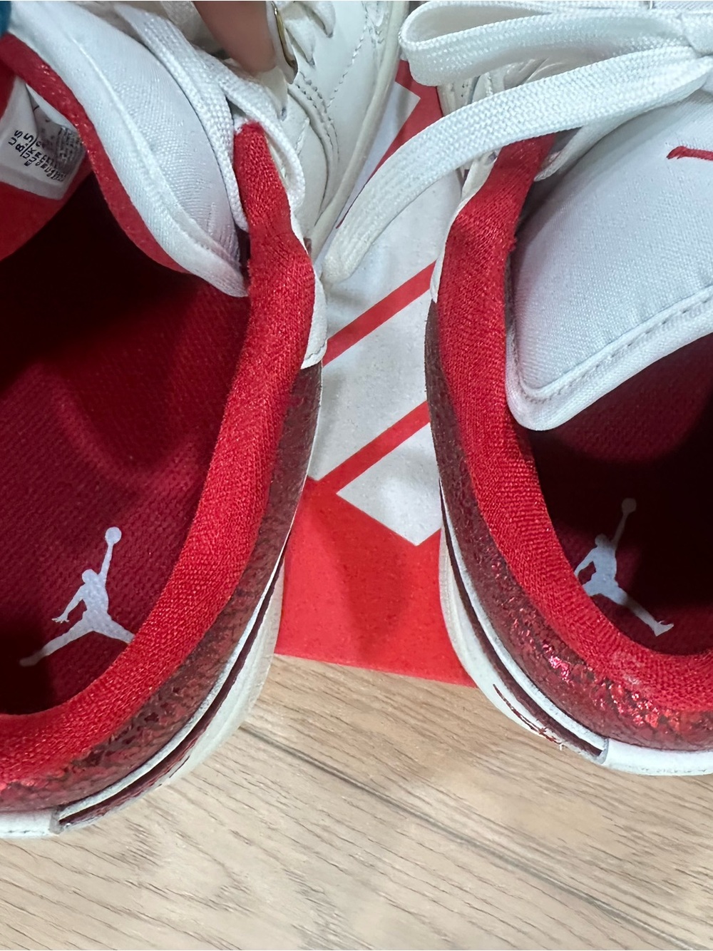 Nike White and Red Low Top Sneakers - Picture 5 of 5